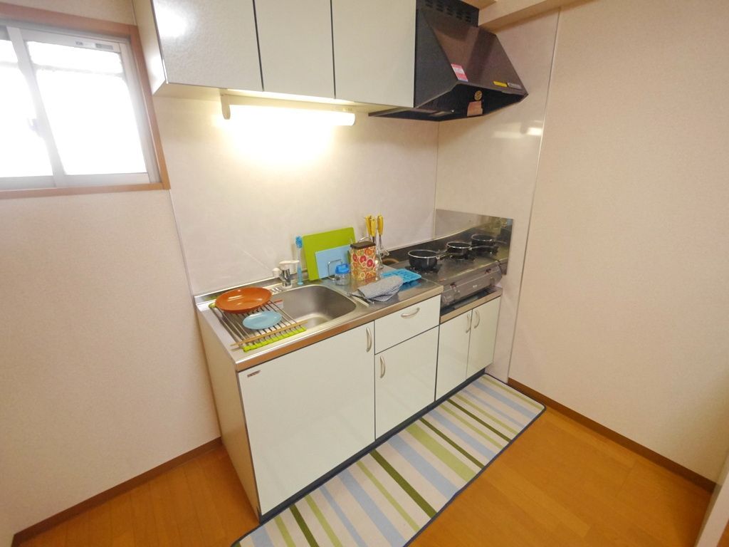 キッチン　小物等は付属致しません。