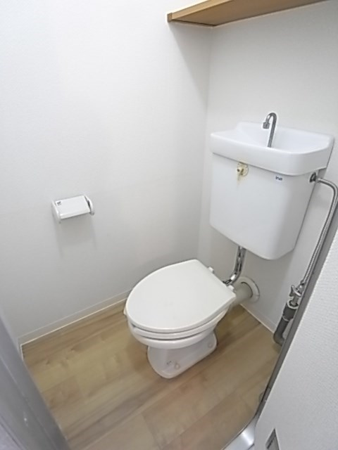 トイレ　シンプルで使いやすいトイレです