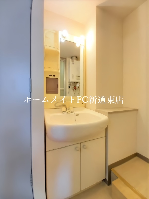 洗面設備　玄関