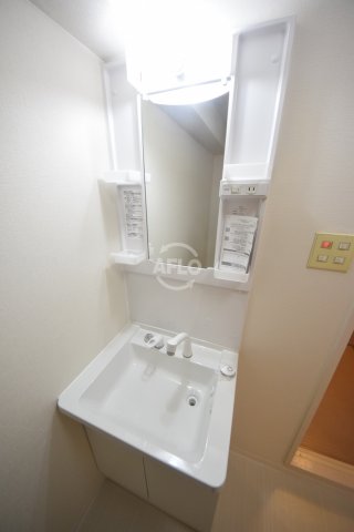 洗面設備　サンライズ南船場　独立洗面台