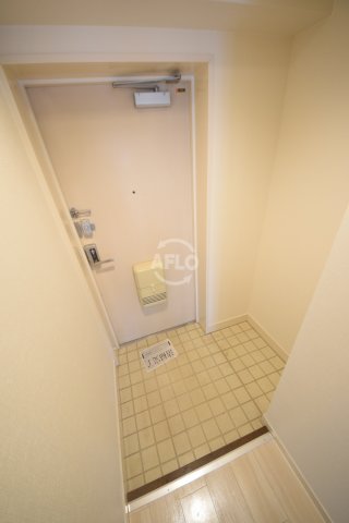 玄関　サンライズ南船場　玄関