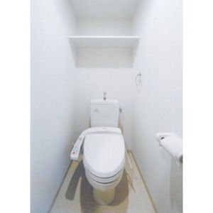 トイレ　同物件別部屋写真