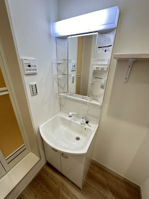洗面設備　同施工会社参考写真です