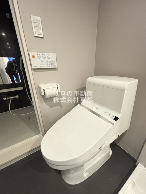 アラーラのトイレ写真