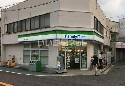 コンビニ　ファミリーマートJR百舌鳥駅前店（コンビニ）まで236m