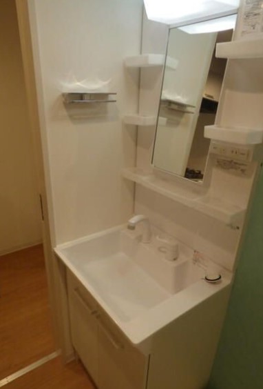 洗面設備　※同建物別部屋参考写真