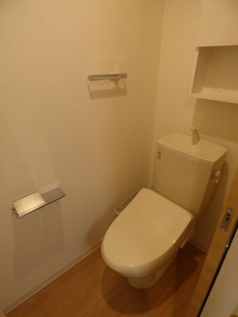 トイレ　※同建物別部屋参考写真