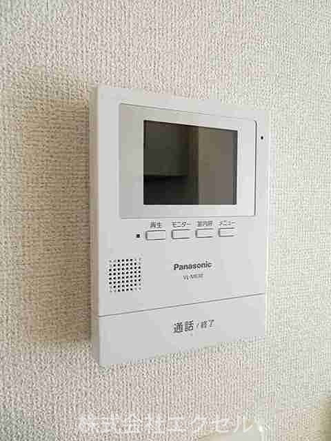 セキュリティ　モニター付きインターホンです。