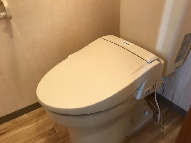 トイレ　シャワー付トイレ