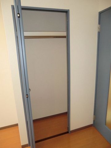 収納　クローゼット収納