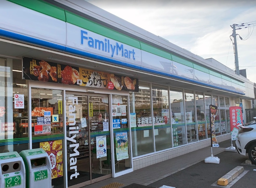 コンビニ　ファミリーマート 堺錦之町店（コンビニ）まで384m
