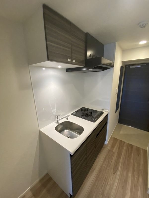 キッチン　同物件別部屋写真