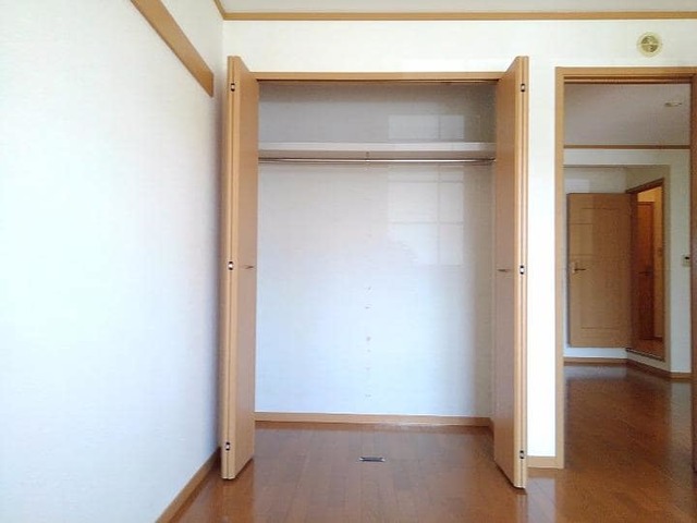 収納　図面と現状に相違がある場合には現状を優先