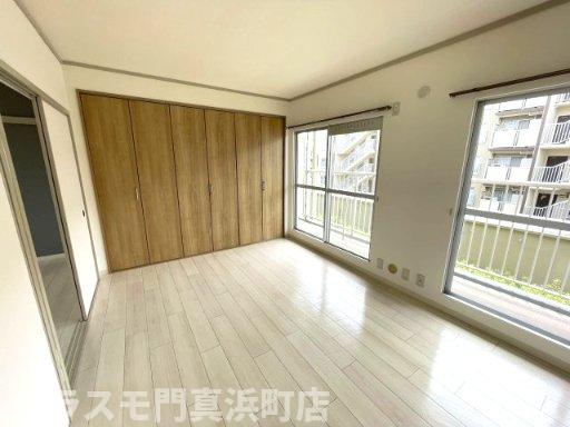 居室・リビング　(参考)同マンション同間取り他部屋の写真