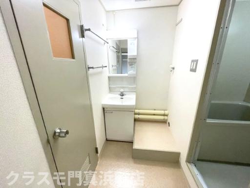 洗面設備　(参考)同マンション同間取り他部屋の写真