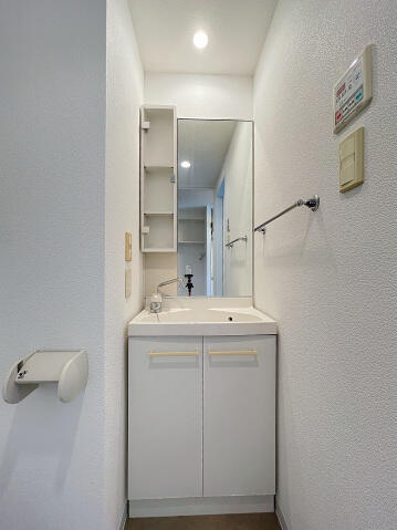 洗面設備　同タイプ参考写真