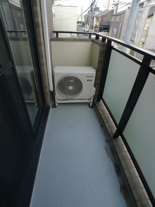 地下鉄名城線 西高蔵駅 徒歩5分 3階建 築31年の内装写真