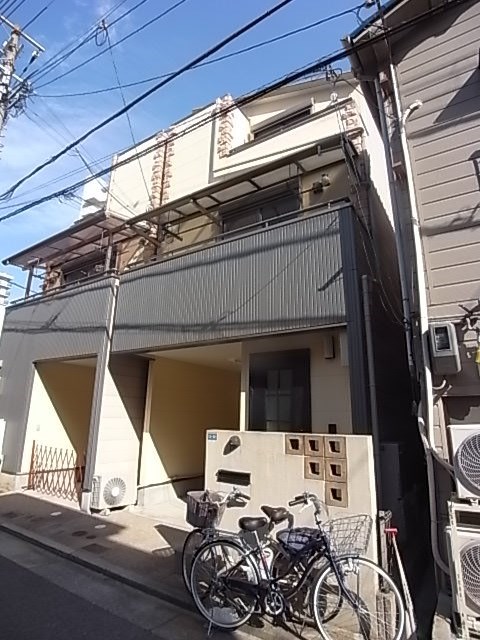雲井通3丁目戸建の外観写真