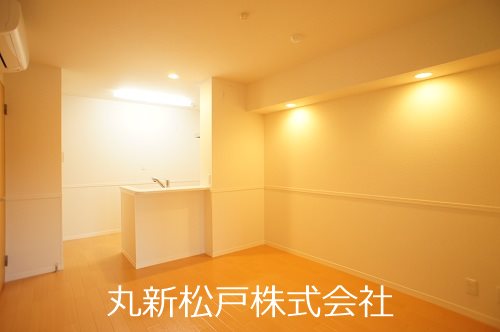 グリシーヌの居間写真