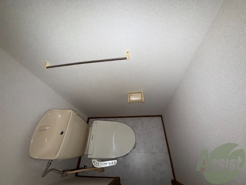 トイレ　トイレはこちらです。シンプルで使いやすそうですね。