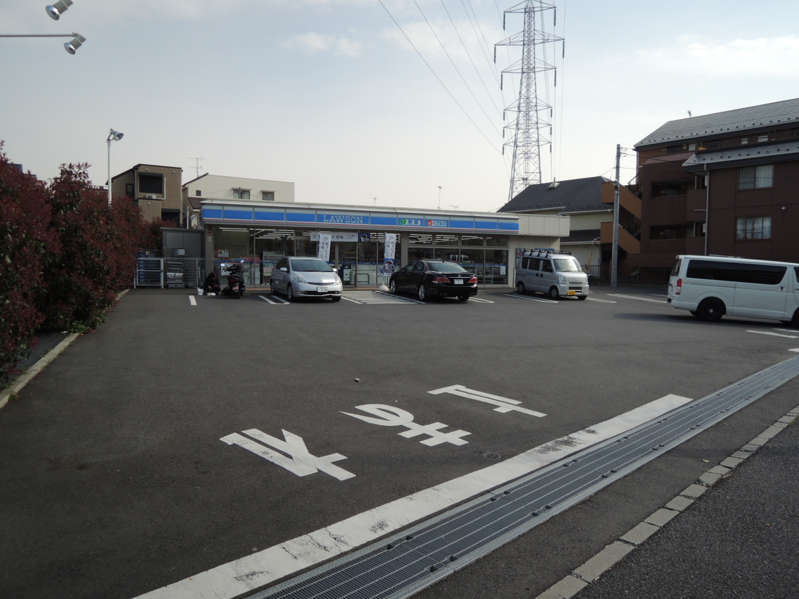 コンビニ　ローソン横浜西大口店（コンビニ）まで487m