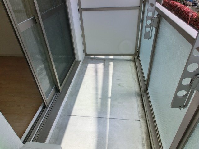 バルコニー　（イメージ）