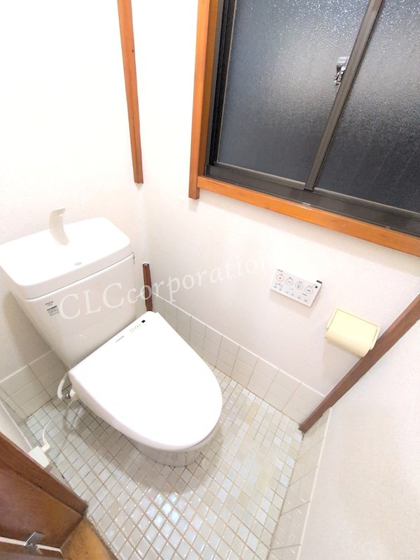 東京メトロ東西線 南砂町駅 徒歩20分 3階建 築35年のトイレ写真