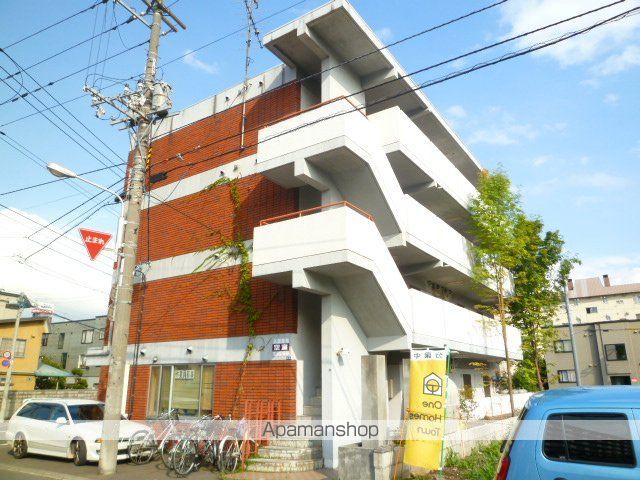 地下鉄東西線 二十四軒駅 徒歩7分 築36年