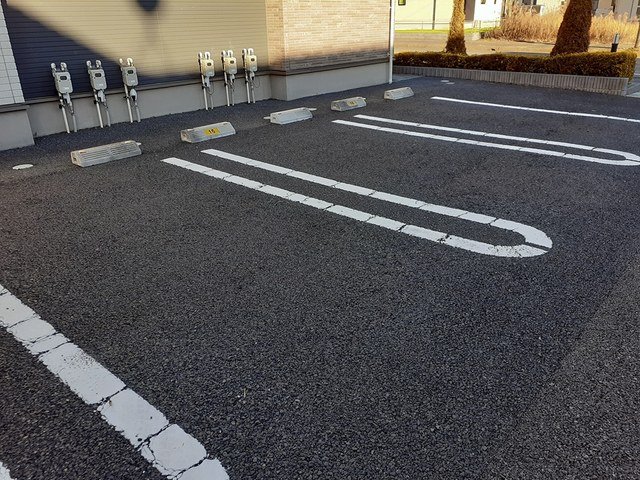 駐車場　駐車スペースもあります