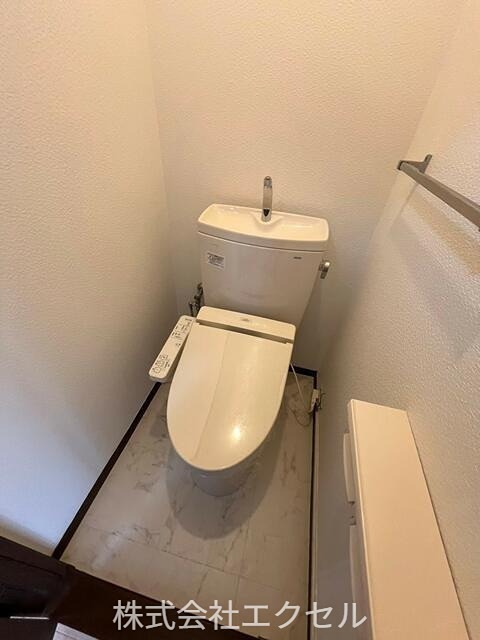 ＪＲ青梅線 小作駅 徒歩17分 2階建 築34年のトイレ写真