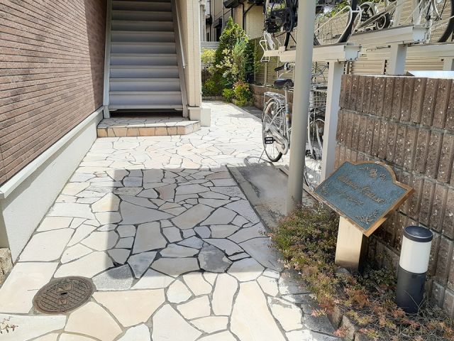 地下鉄御堂筋線 新金岡駅 徒歩9分 2階建 築15年の外観写真