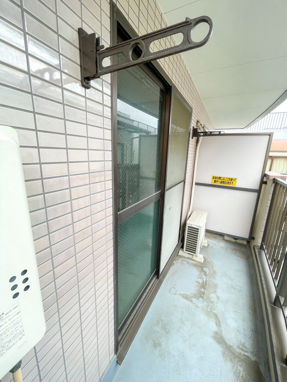 ＪＲ横須賀線 新川崎駅 徒歩22分 3階建 築33年の内装写真