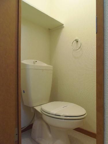 レオパレスパオ熊野Bのトイレ写真