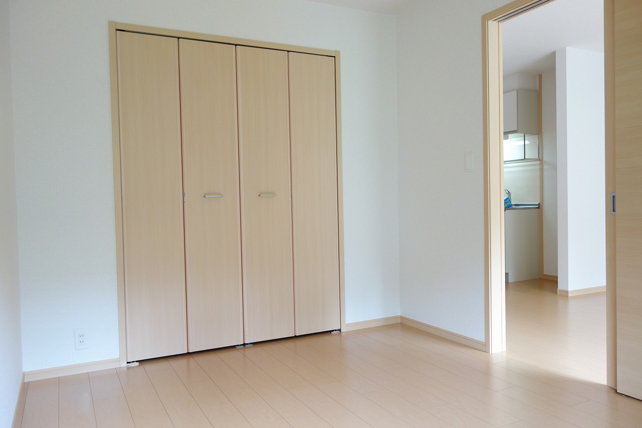 その他部屋・スペース　リビングからの導線の良い洋室６帖♪（同仕様画像）