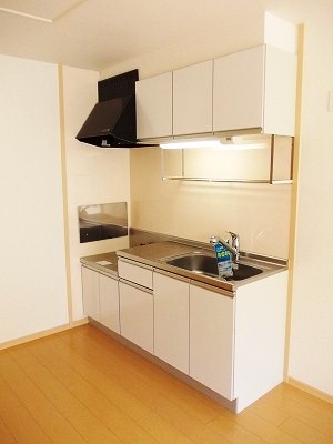 キッチン　使い勝手が良いハンドシャワー水栓のキッチン♪