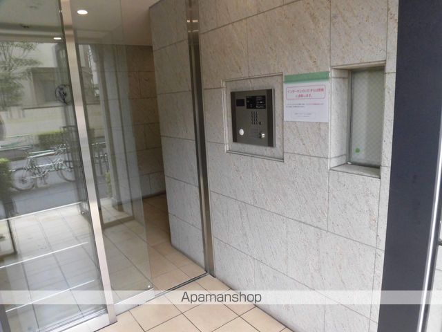 東急世田谷線 西太子堂駅 徒歩4分 10階建 築16年の外観写真