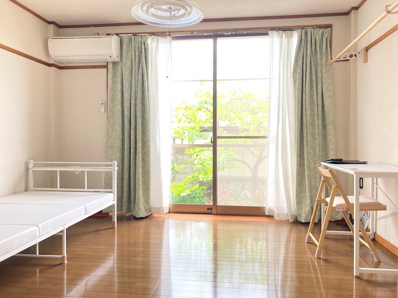 コーポMIYABIの居間写真