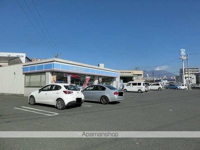 コンビニ　ローソン鹿児島新栄店（コンビニ）まで650m