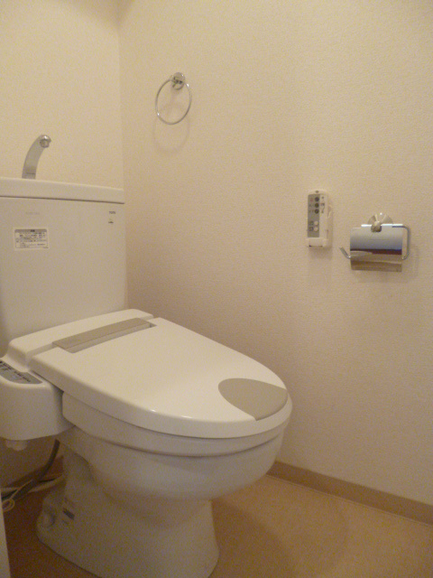 スカイコート都立家政EASTのトイレ写真