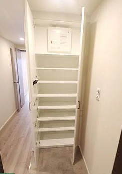玄関　ゆったりとした玄関です