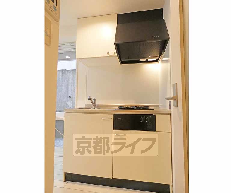 京福電鉄北野線 北野白梅町駅 徒歩12分 3階建 築20年のキッチン写真