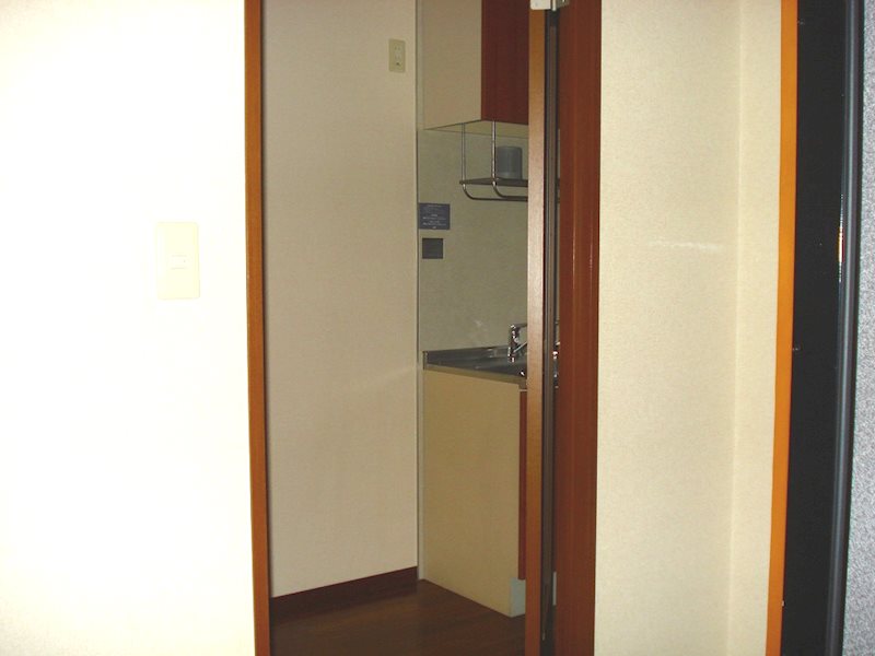 サンマルコ吉澤B棟の玄関写真