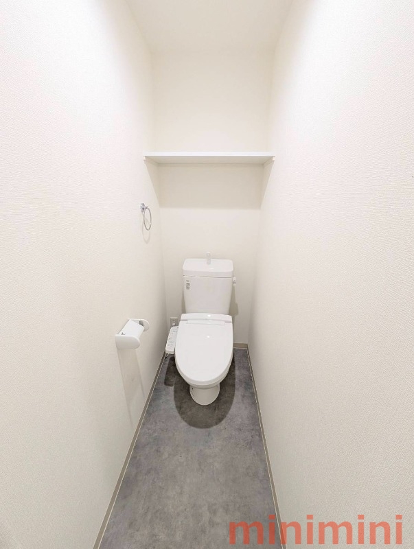 ＪＲ東海道本線 岸辺駅 徒歩7分 3階建 築1年のトイレ写真