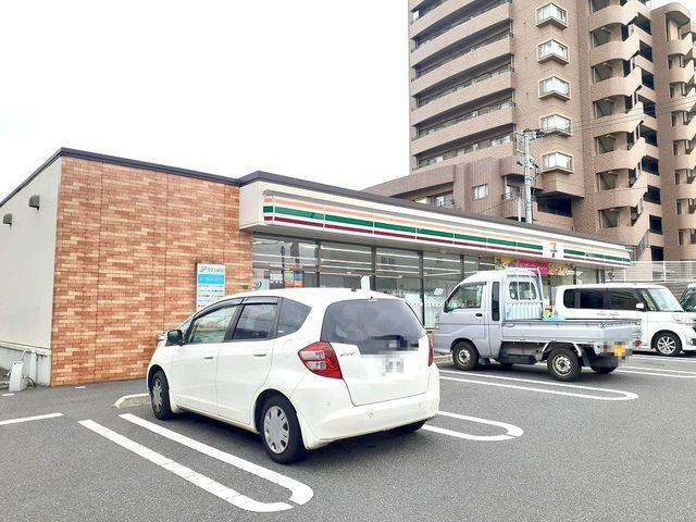 コンビニ　セブンイレブン小倉井堀４丁目店（コンビニ）まで628m