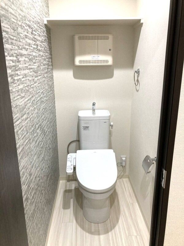 フジパレス武庫之荘本町WESTのトイレ写真