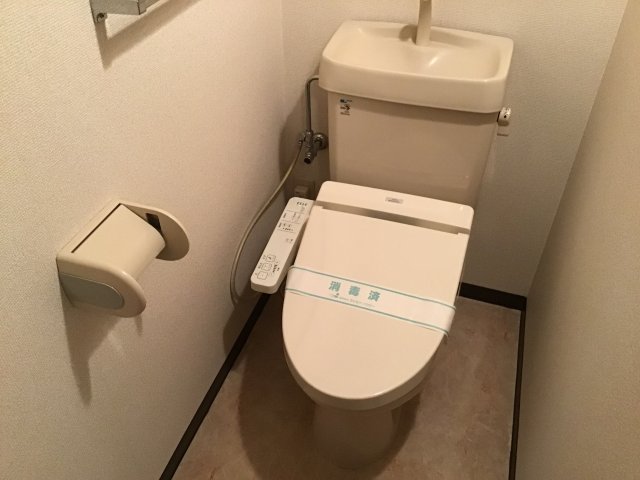 トイレ　※現況有姿となります。