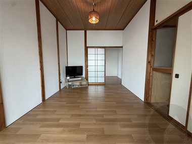 コーポかがみの居間写真