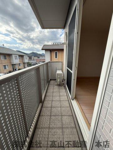 バルコニー　※掲載写真は同タイプの別号室です。実際の仕様・設備は内見時に
