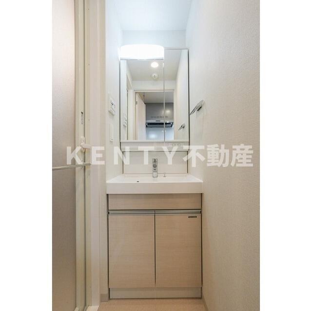 洗面設備　忙しい朝には欠かせない洗面所です