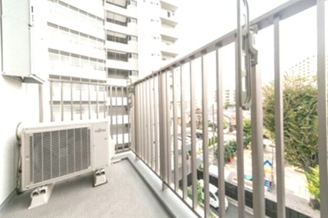 バルコニー　参考写真　同物件別部屋